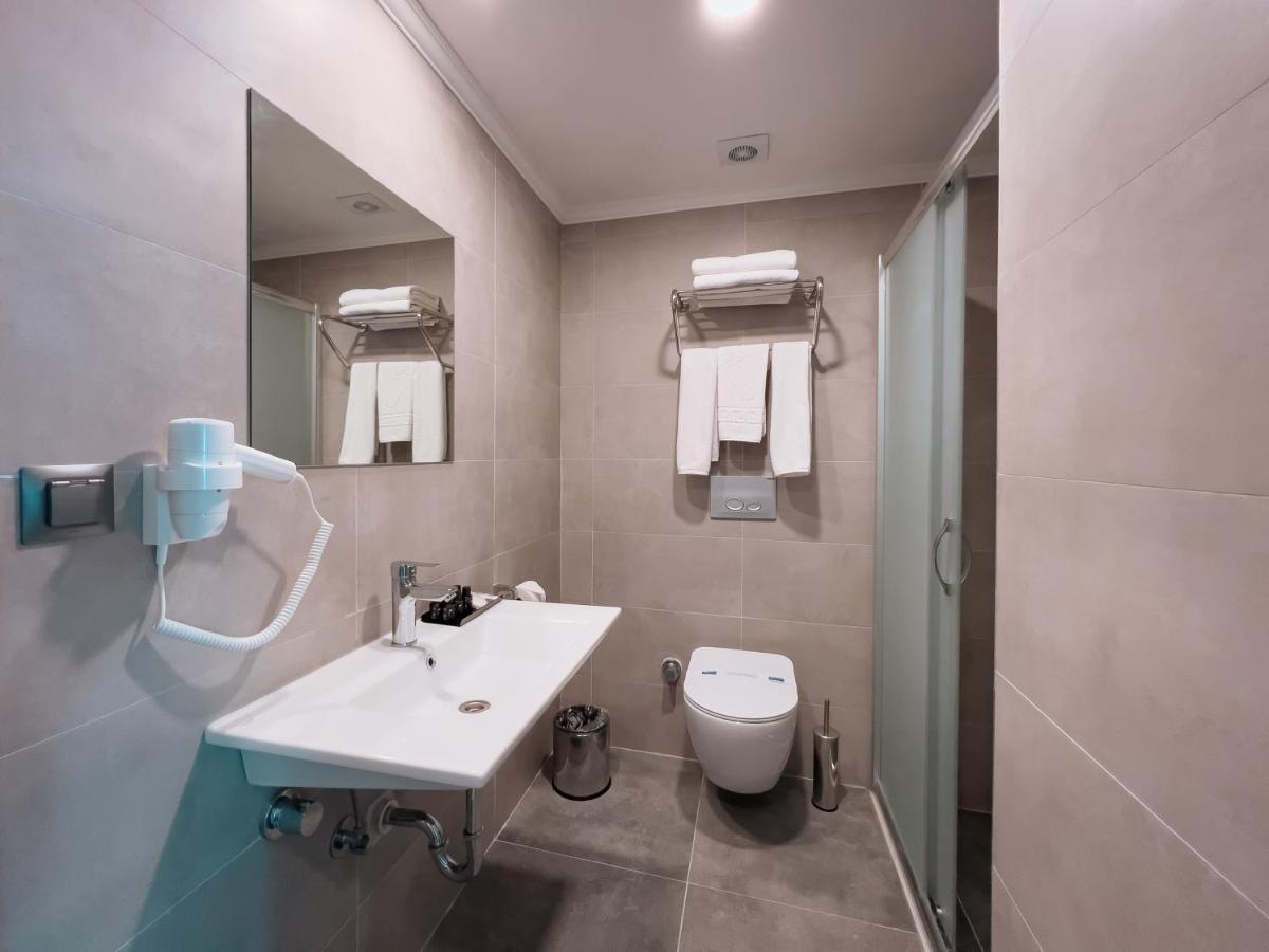 Yalcindag Otel Бурдур Екстериор снимка
