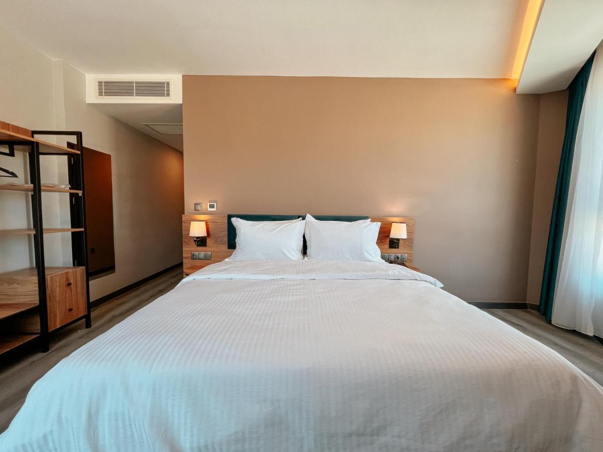 Yalcindag Otel Бурдур Екстериор снимка